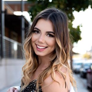 Meet your Posher, Brielle